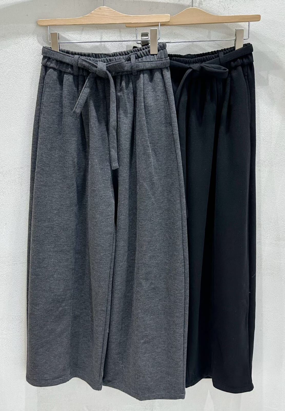 SU5349 抽繩全橡根寬長褲