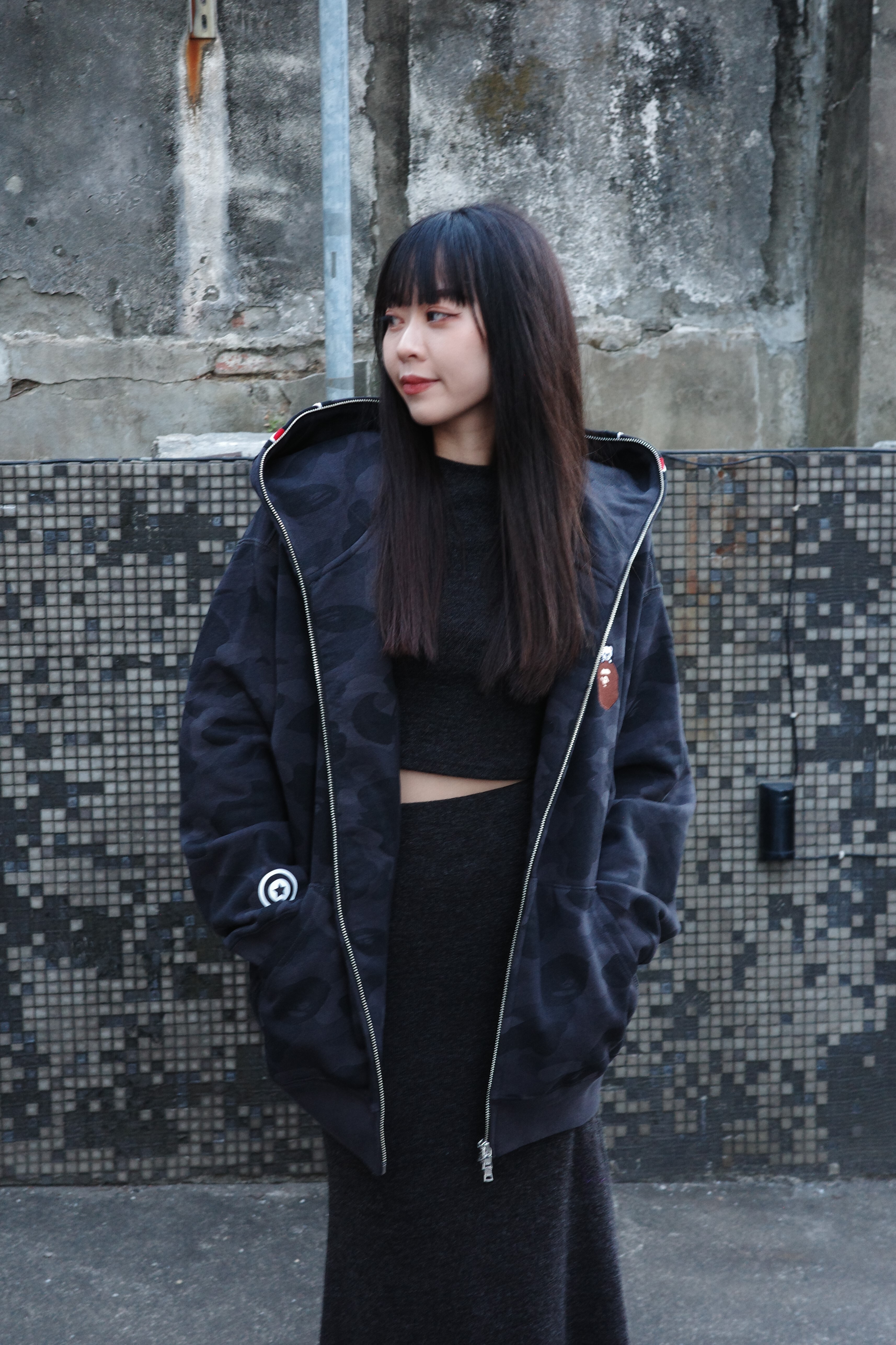 Bape x Stray Kids 聯名款 FW25 雪貂刺繡滿印迷彩鯊魚連帽外套 1L73-115-921 / 0ZXSWM921151P