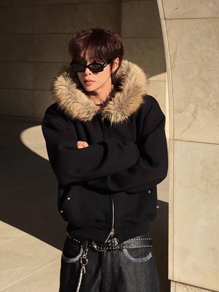 鉚釘浣熊連帽拉鍊外套