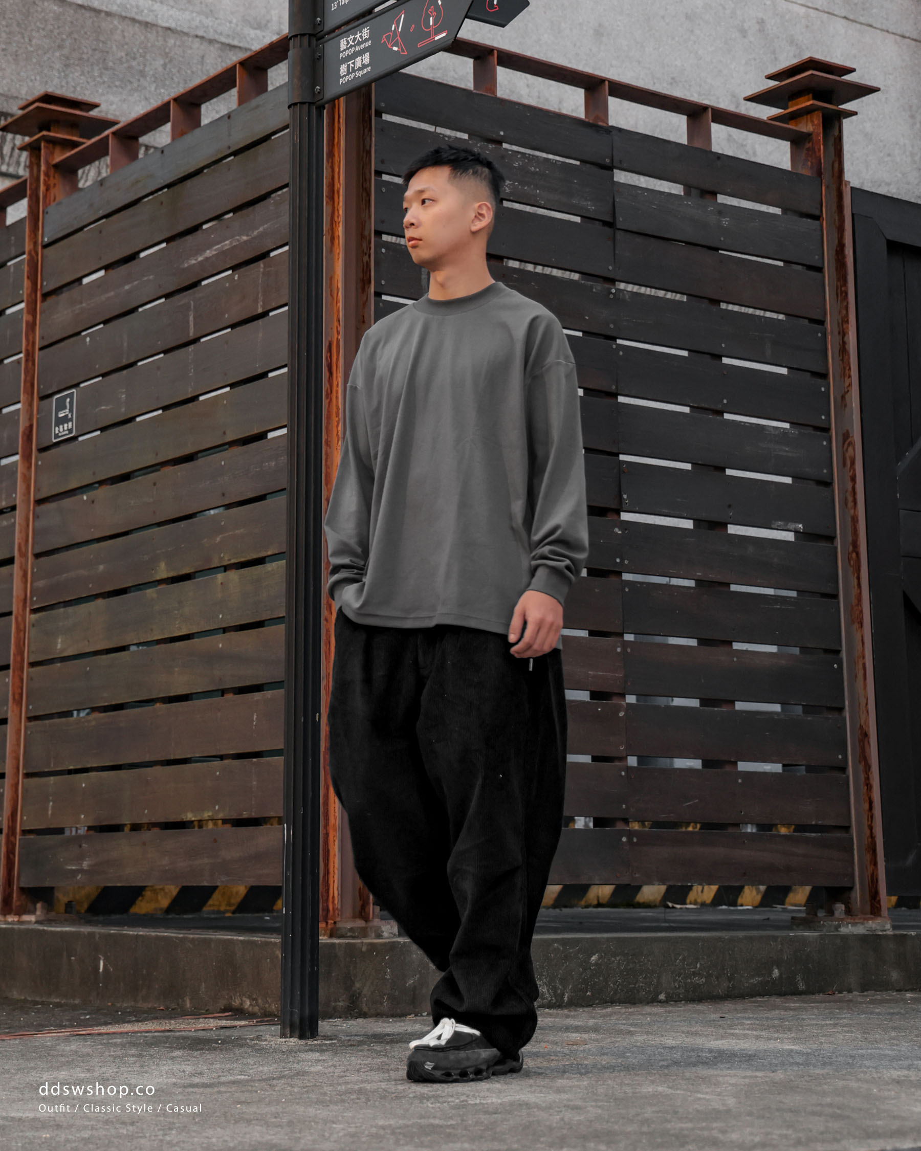 D.CLOSET  燈芯絨長褲