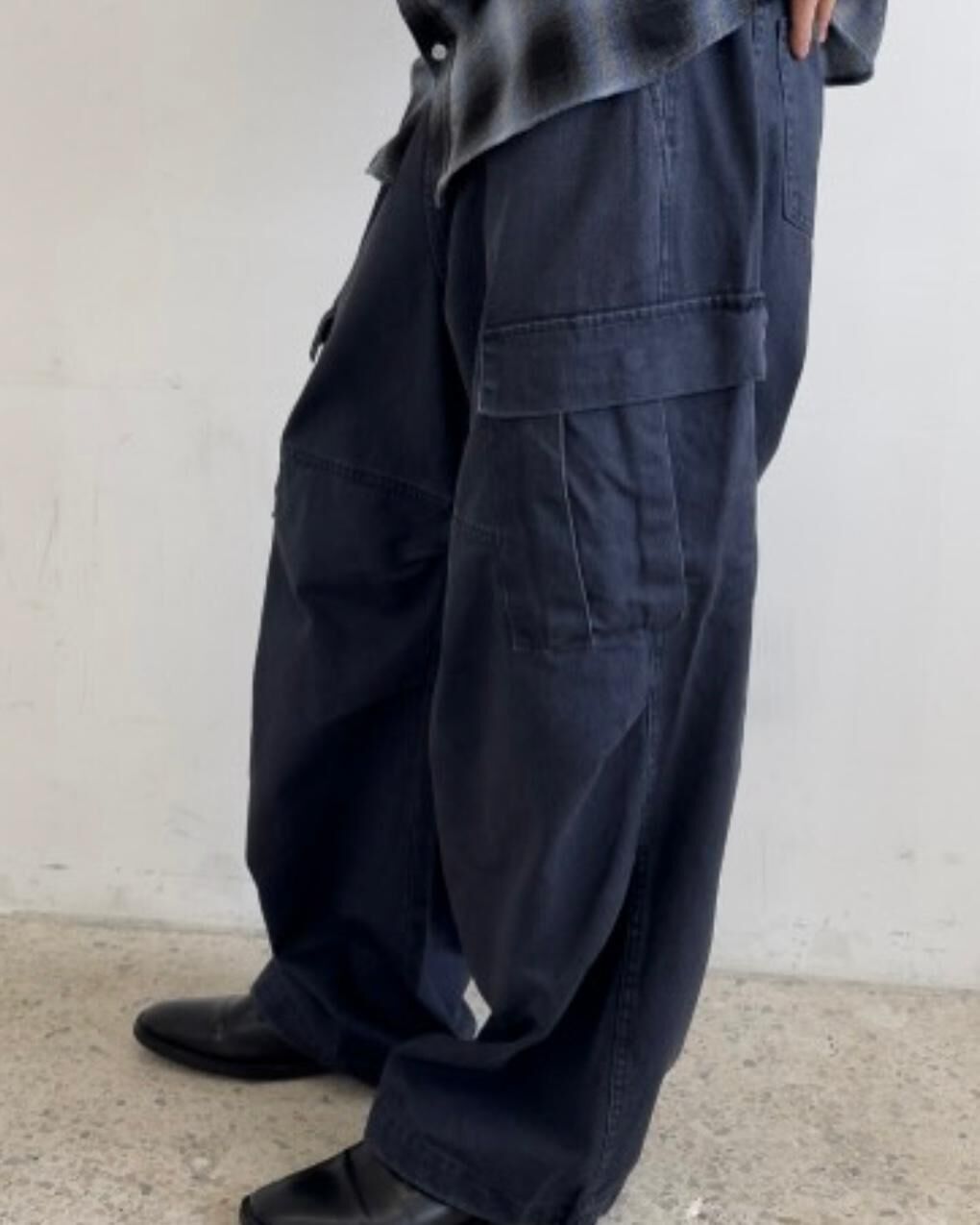 淨色可束腳工裝鬆身褲 P3198