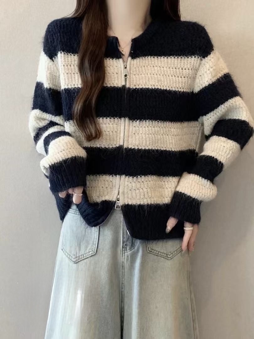 605 細緻羊毛雙拉鏈條紋上衣