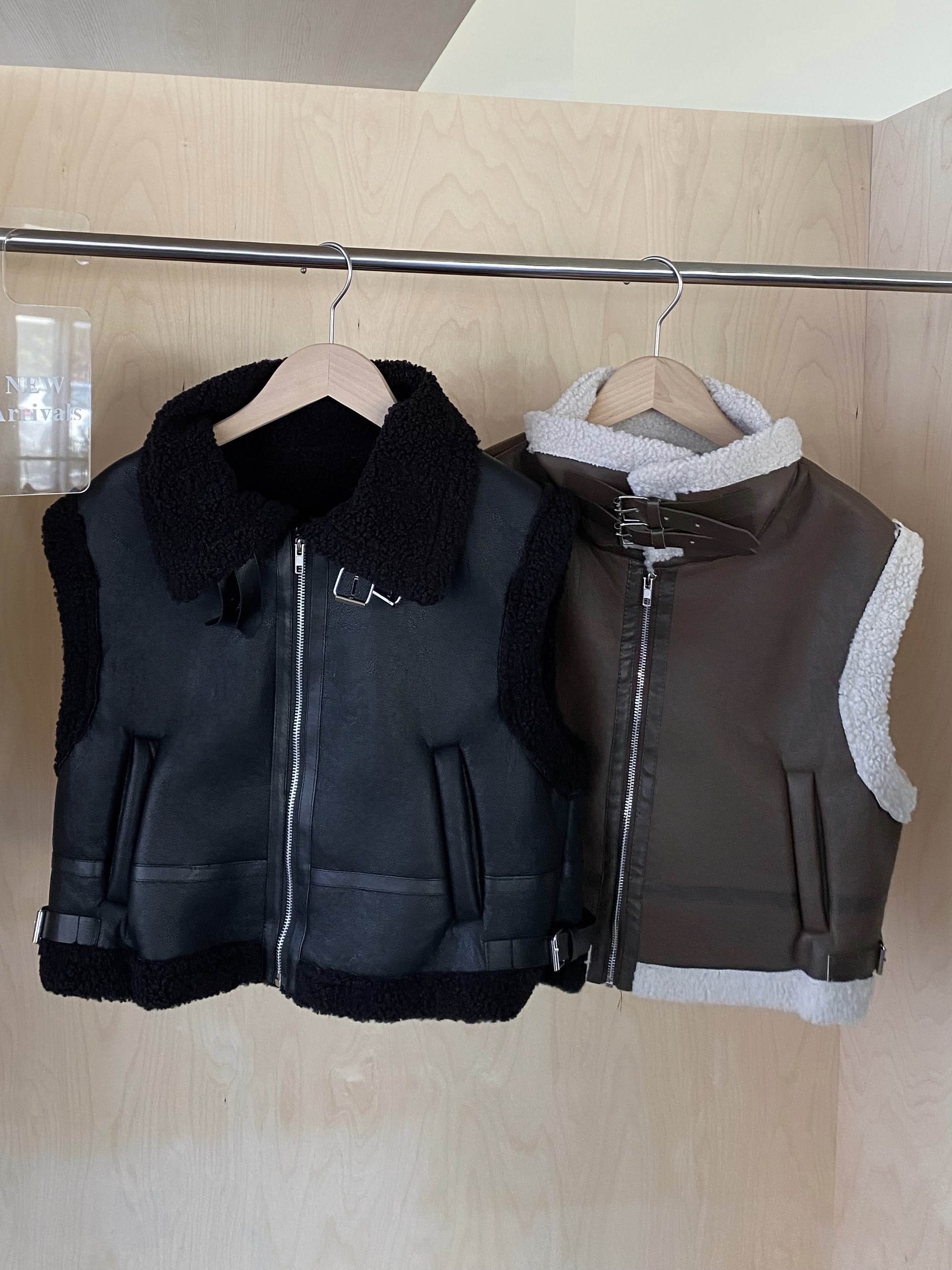 羊羔毛短版背心外套