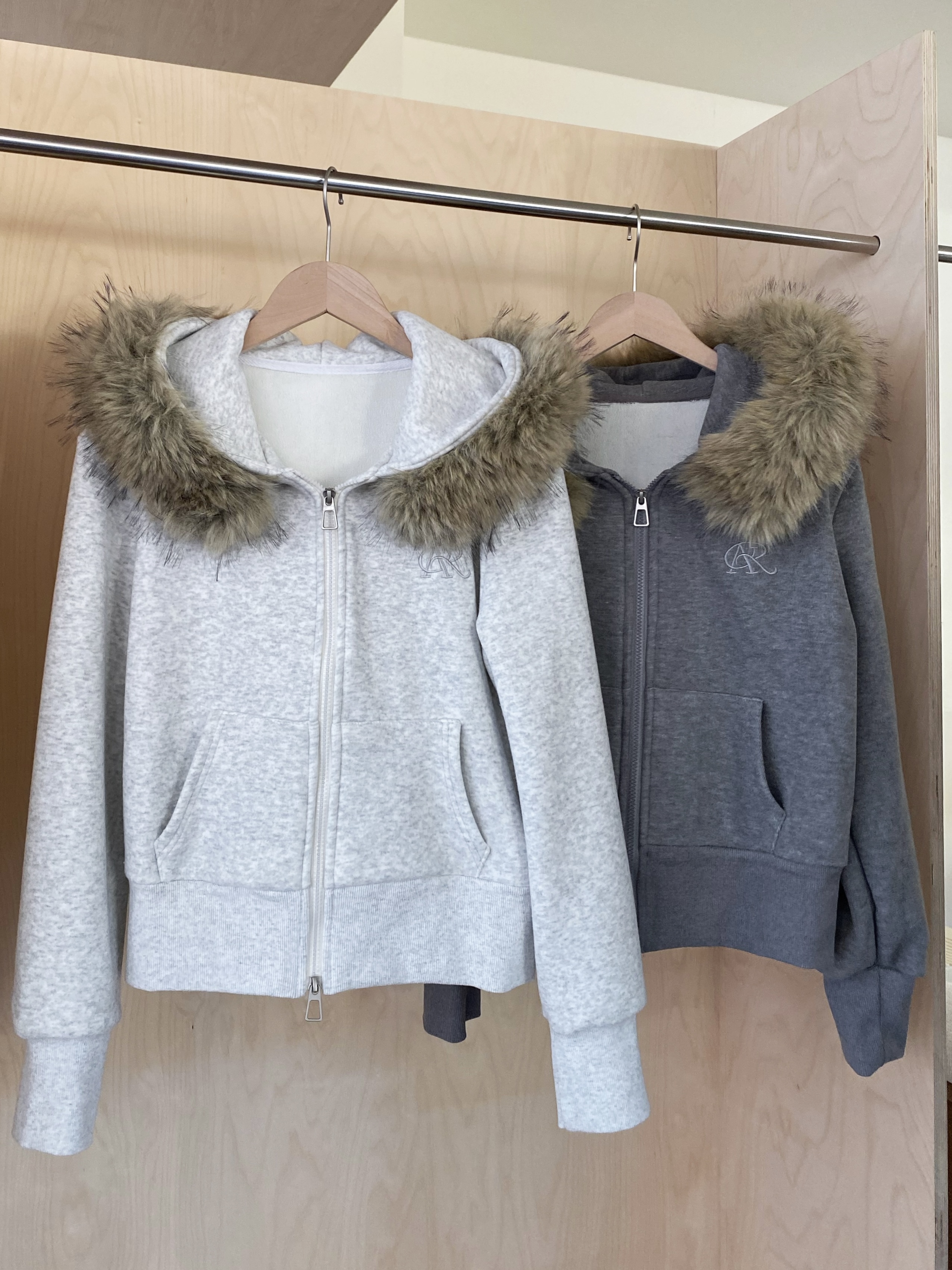 刺繡毛圈刷毛連帽外套