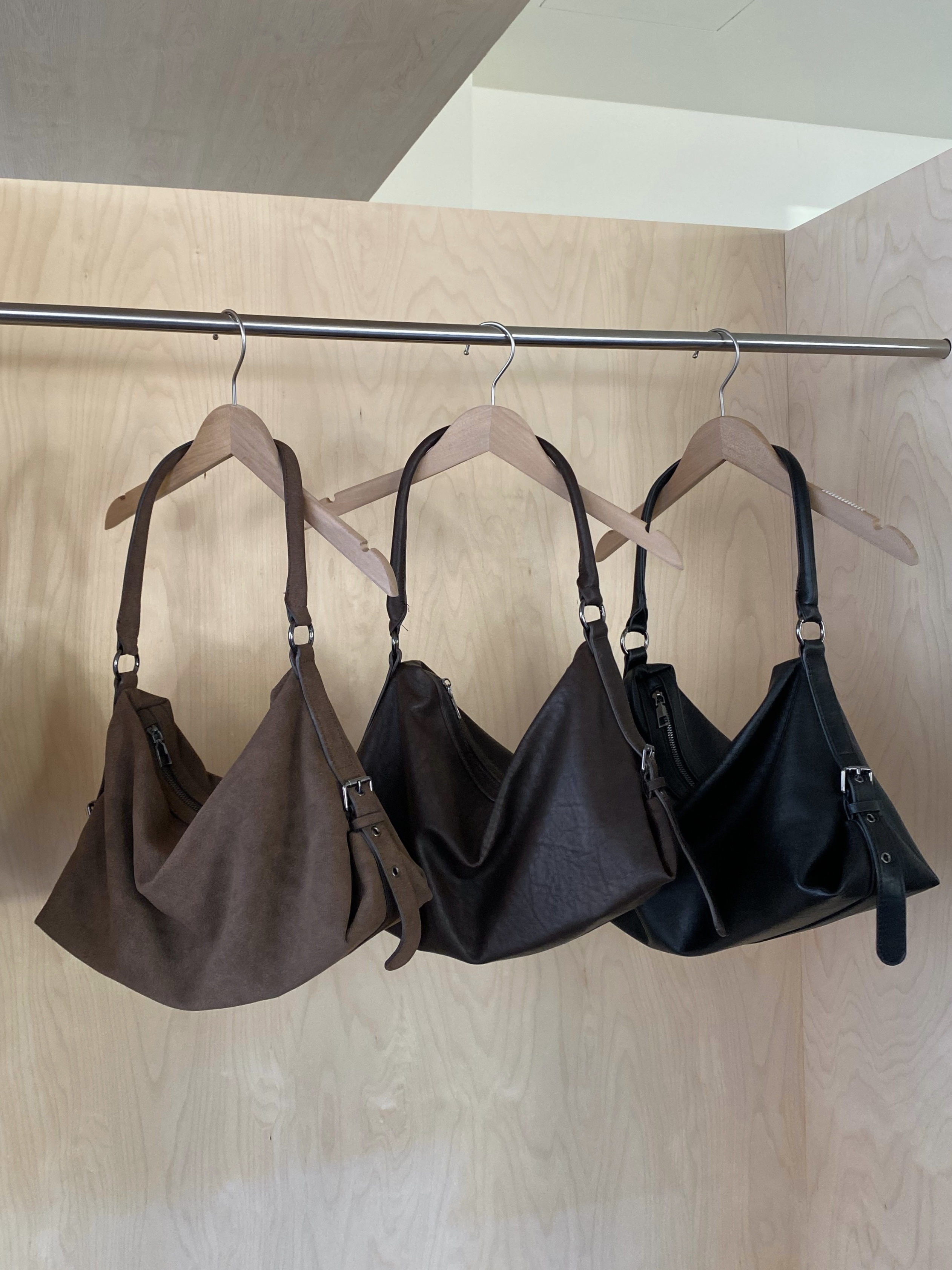 鬆弛感單肩托特包