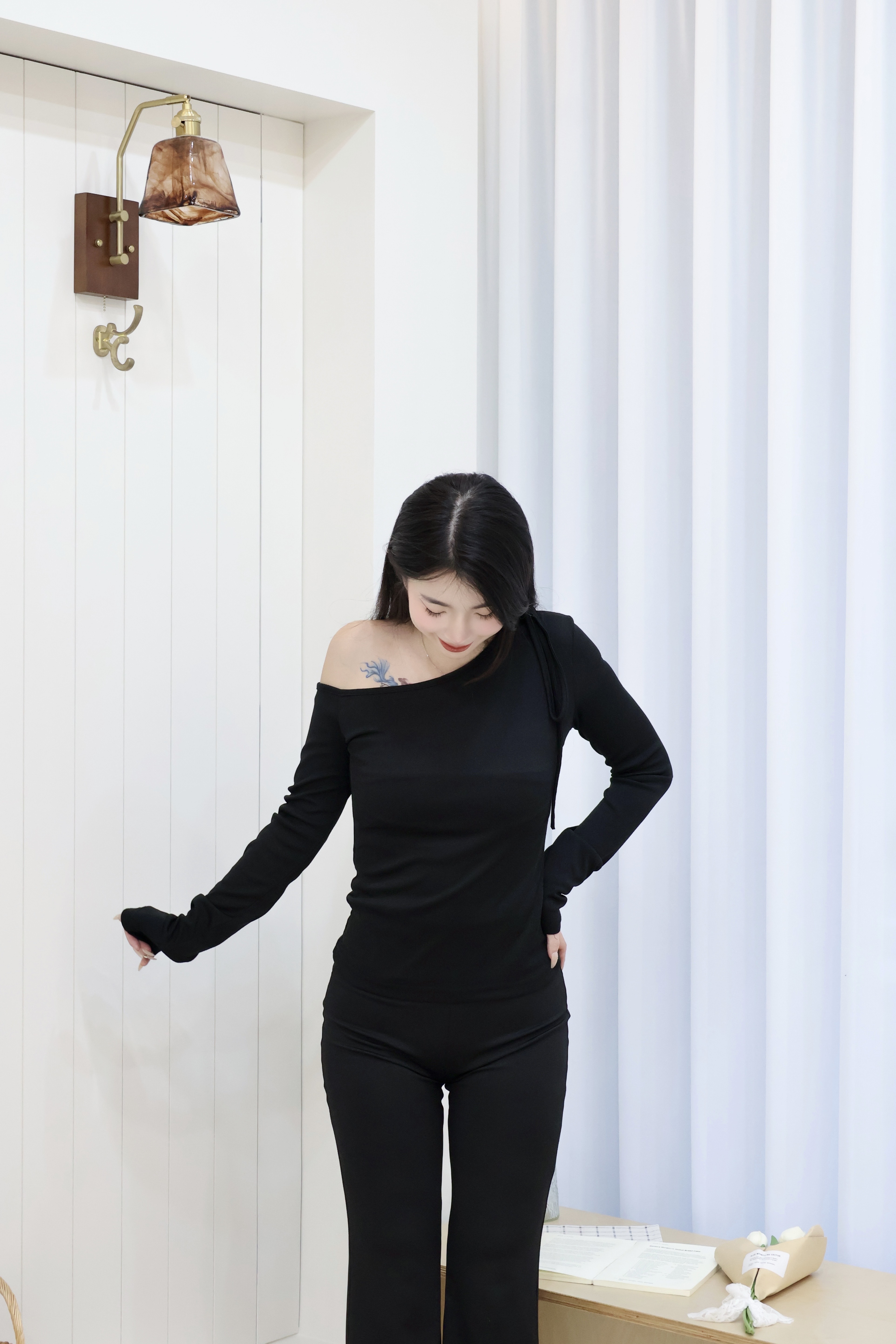 純欲斜肩膀帶🖤