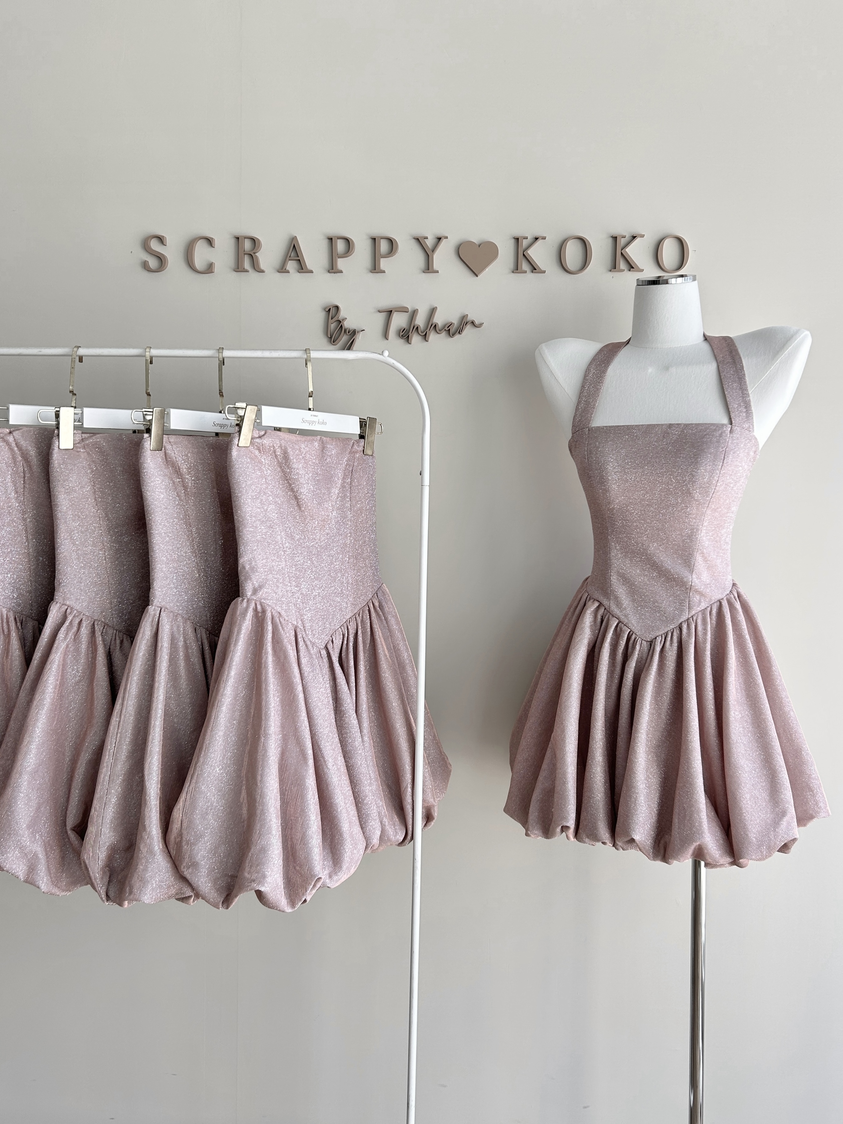 Twinkle Rose 繞脖綁帶蓬蓬洋裝