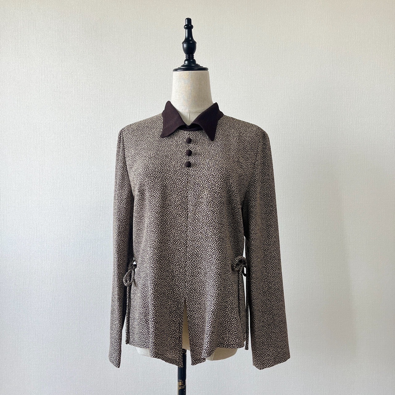 日本製啡色點狀圖案拼色上衣