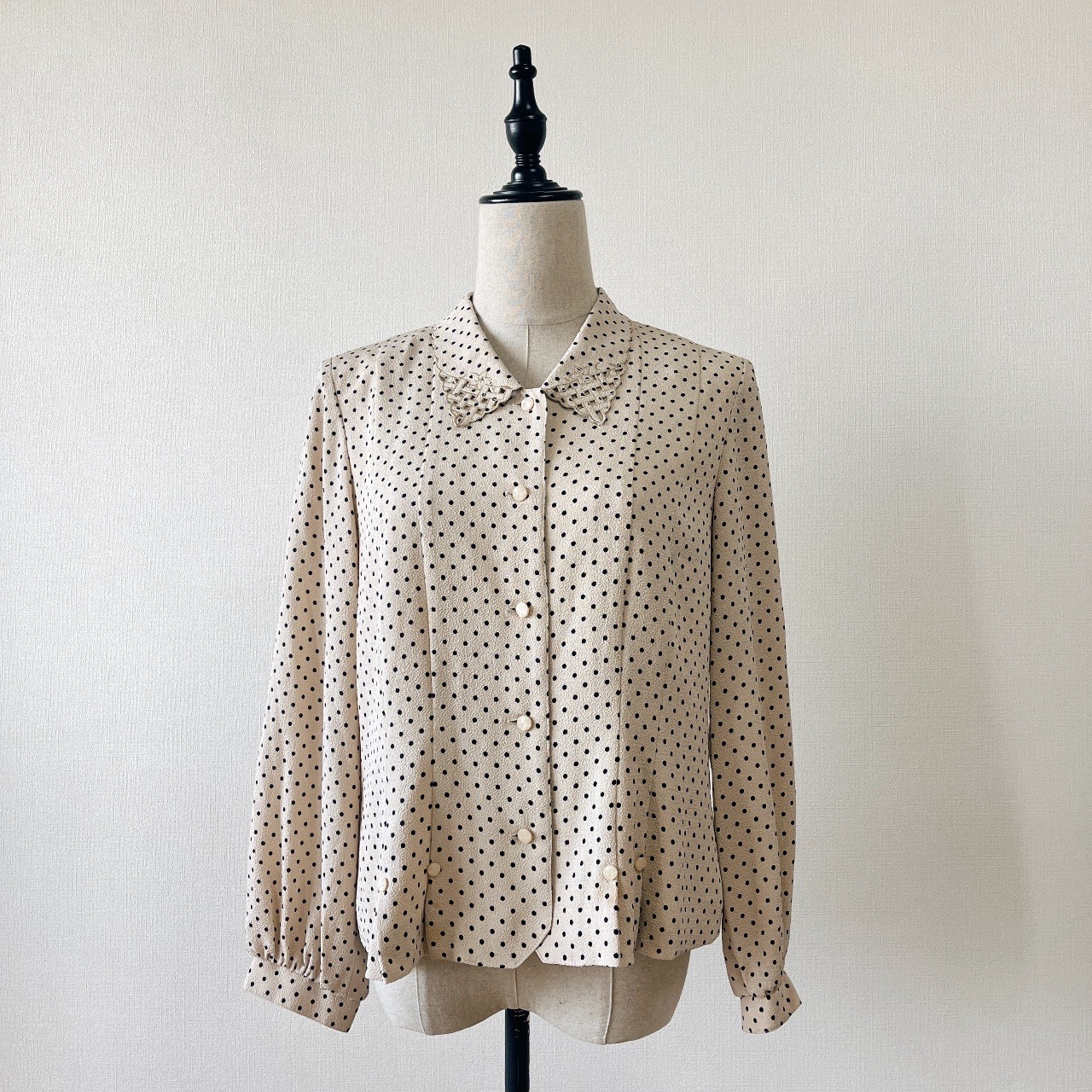 日本製米色和服布波點上衣