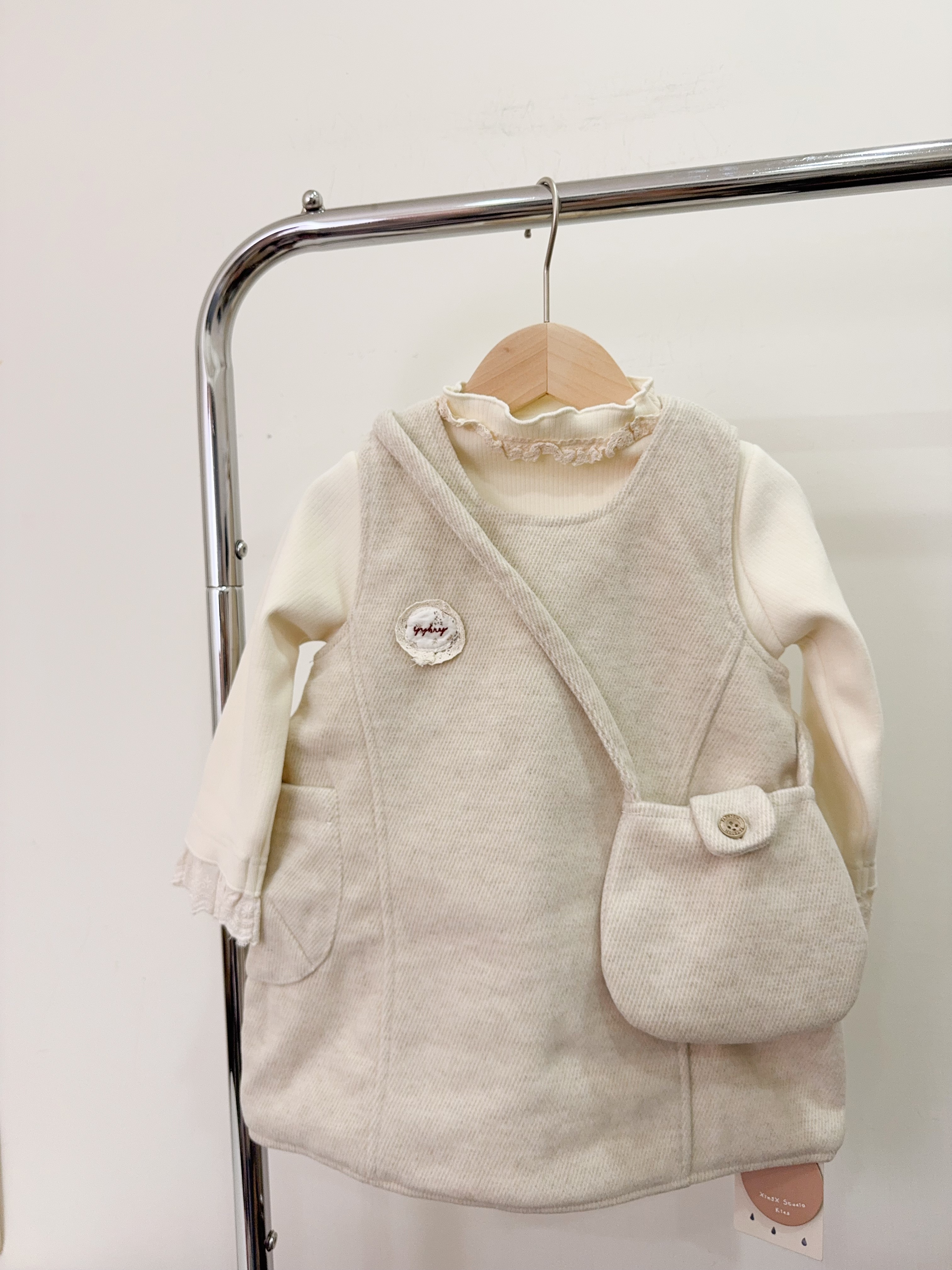 9880磨毛貼布背心裙兩件套