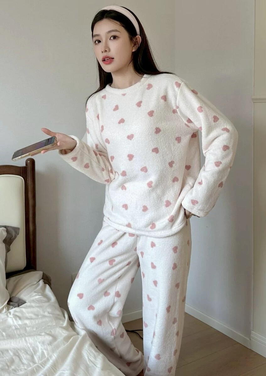 滿版圖案奶舒絨上衣+長褲