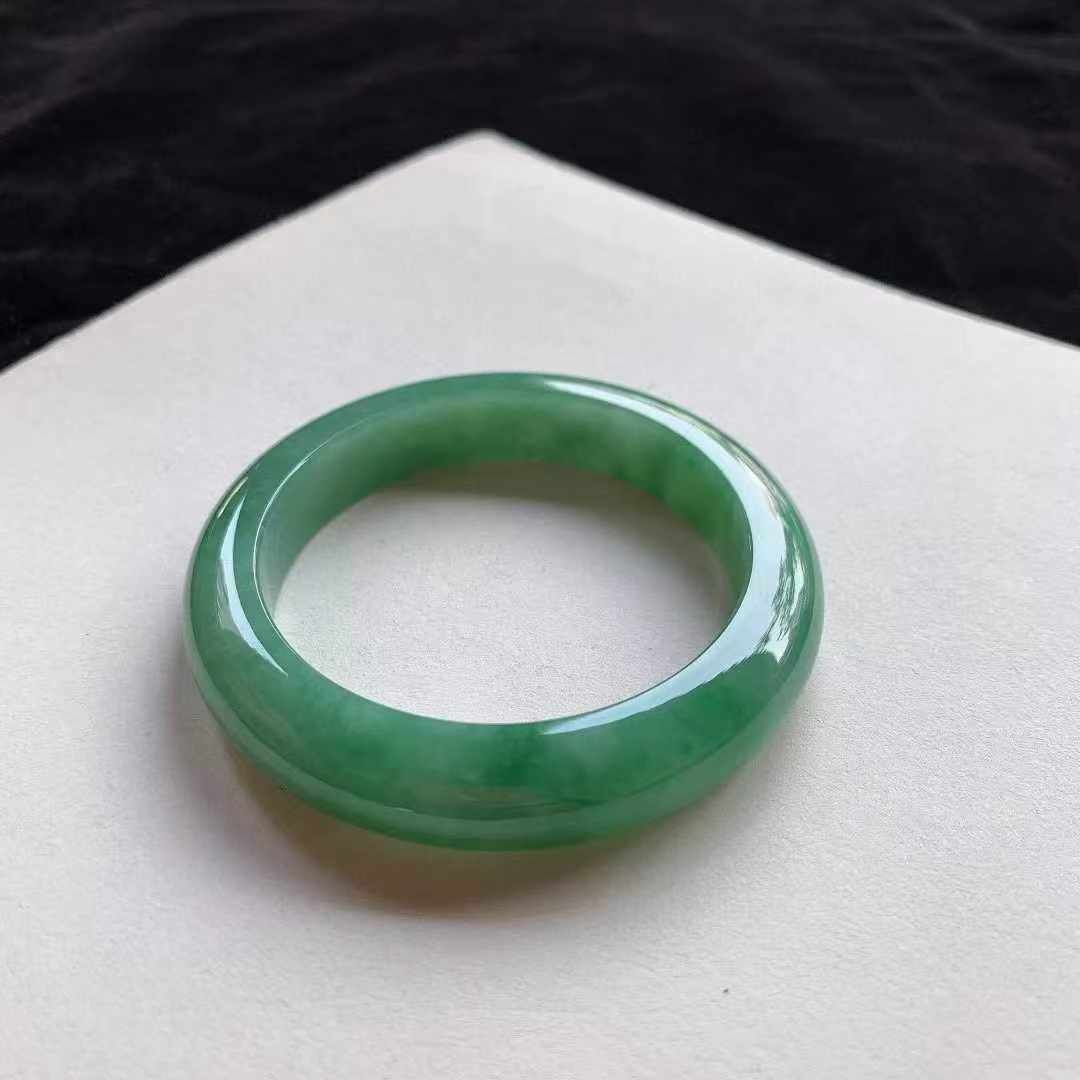 翡翠陽綠正圈手鐲,天然翡翠A玉, 緬甸玉, Jade, Jadeite