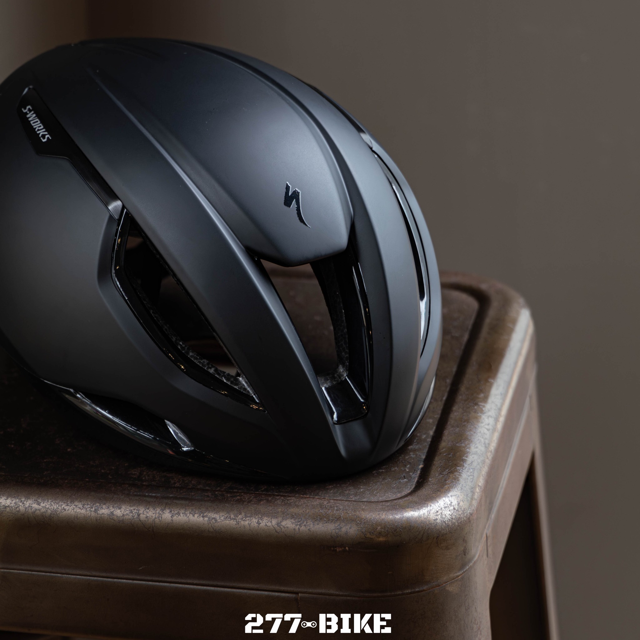 【SPECIALIZED】 S-Works Evade 3  安全帽 Black