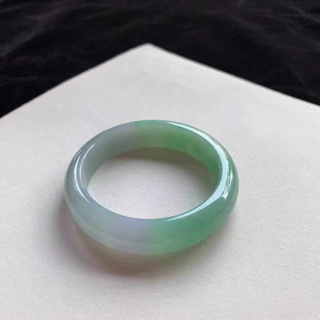翡翠果陽綠正圈手鐲,天然翡翠A玉, 緬甸玉, Jade, Jadeite