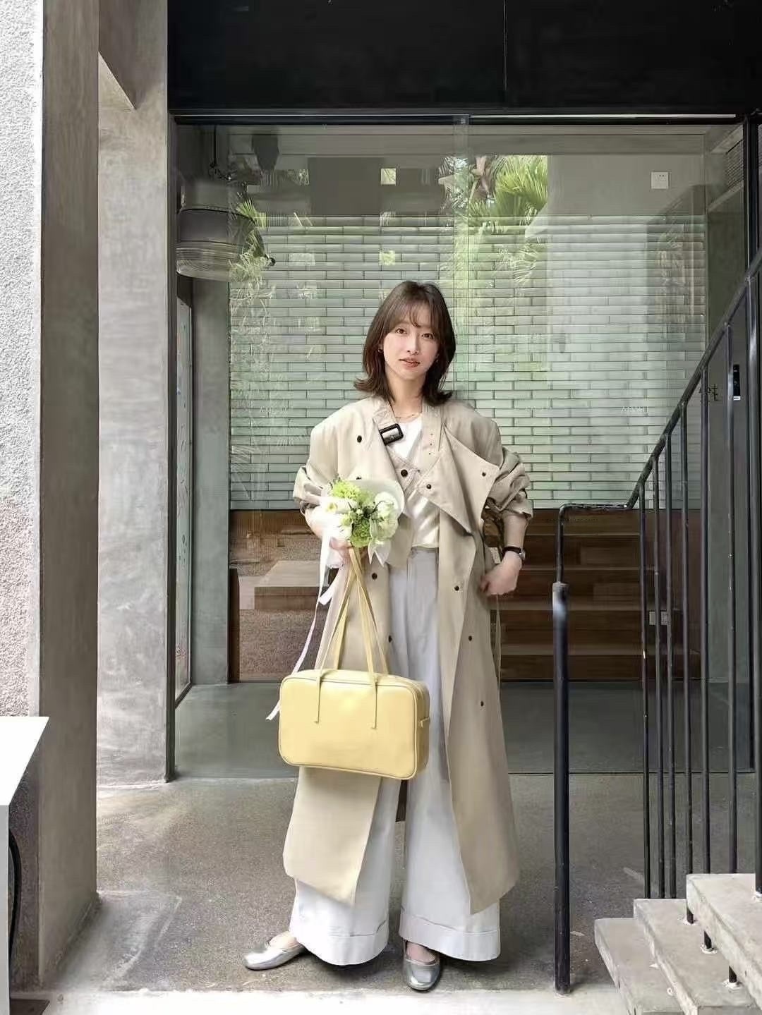 106 經典質感長版風衣外套