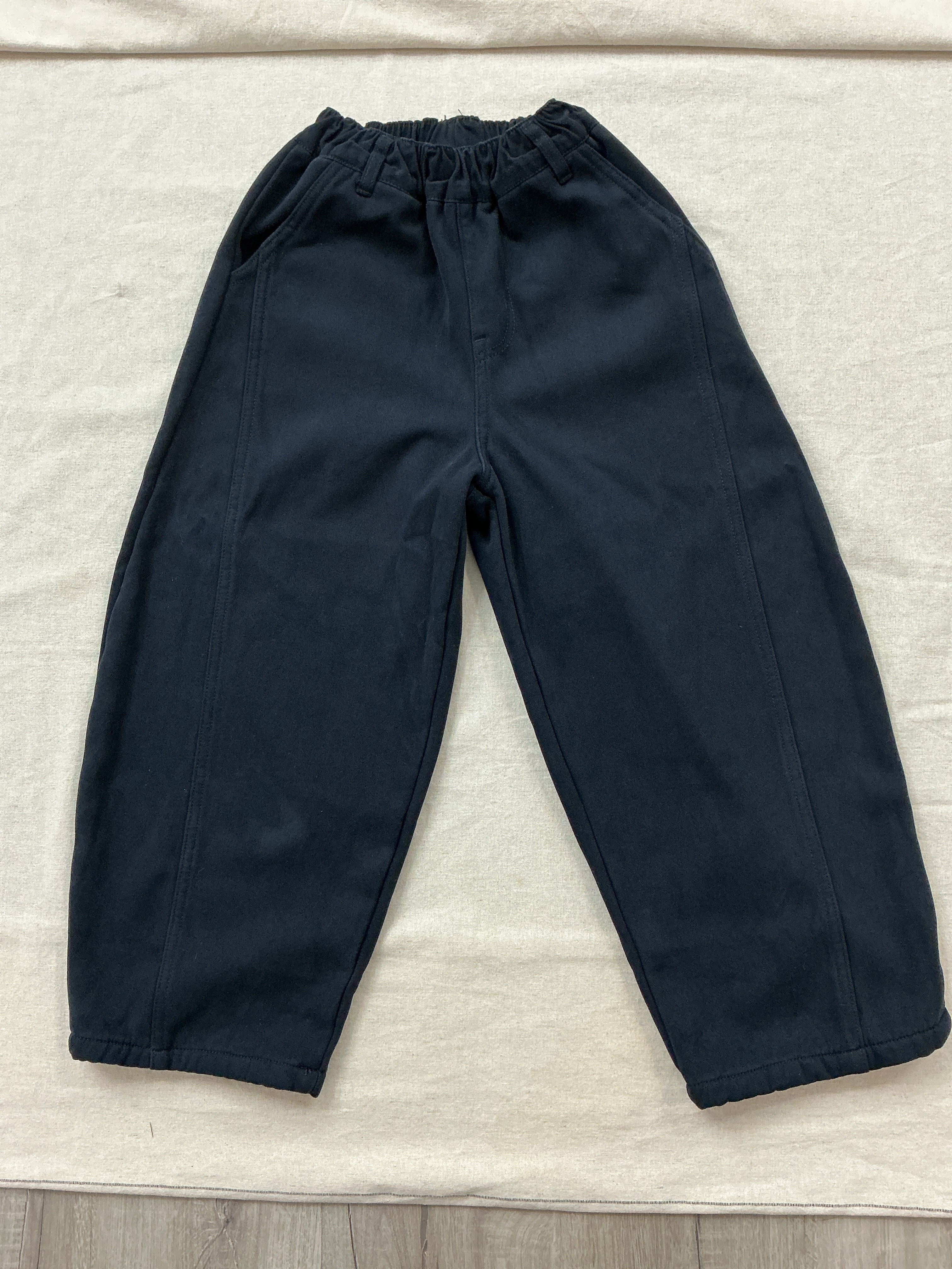 A03858一體絨側線彎刀褲