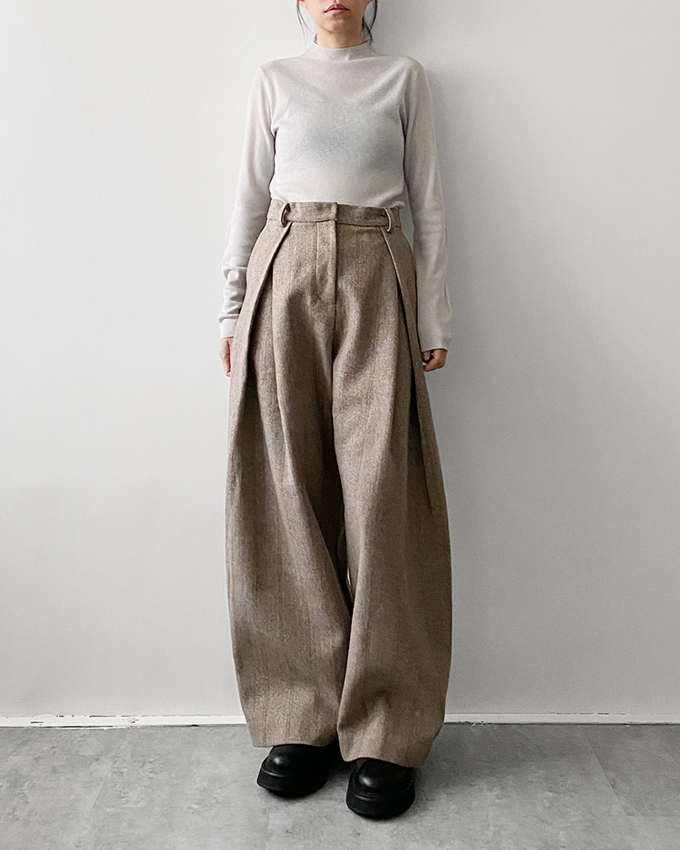 MFT-2844 羊毛小領針織衫