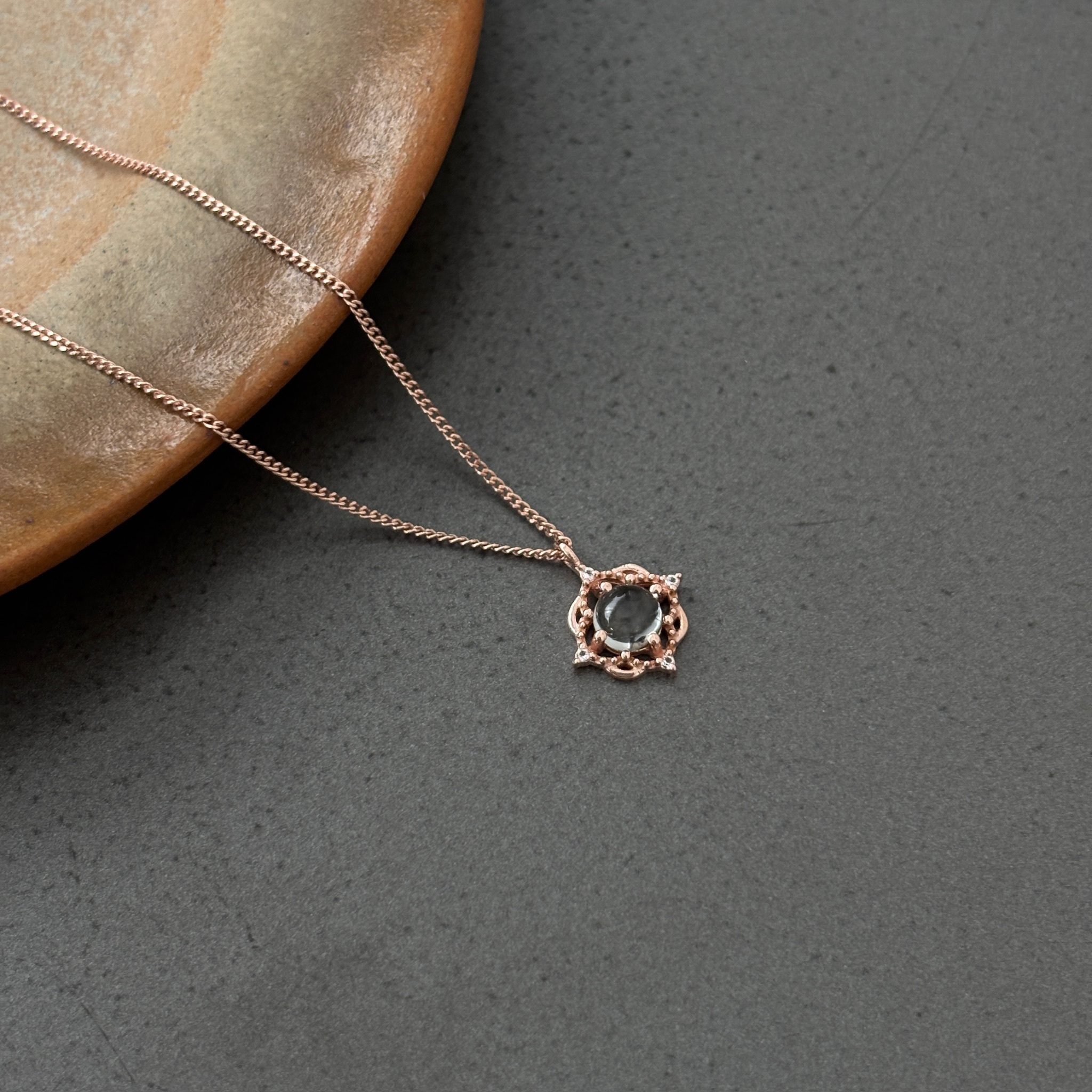 藤蔓綠色紫水晶項鍊