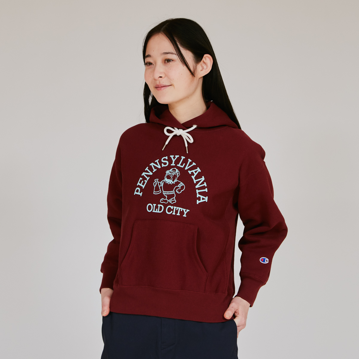 女款-CASUAL 寬版印花連帽T-深紅色（CW-C103-935）