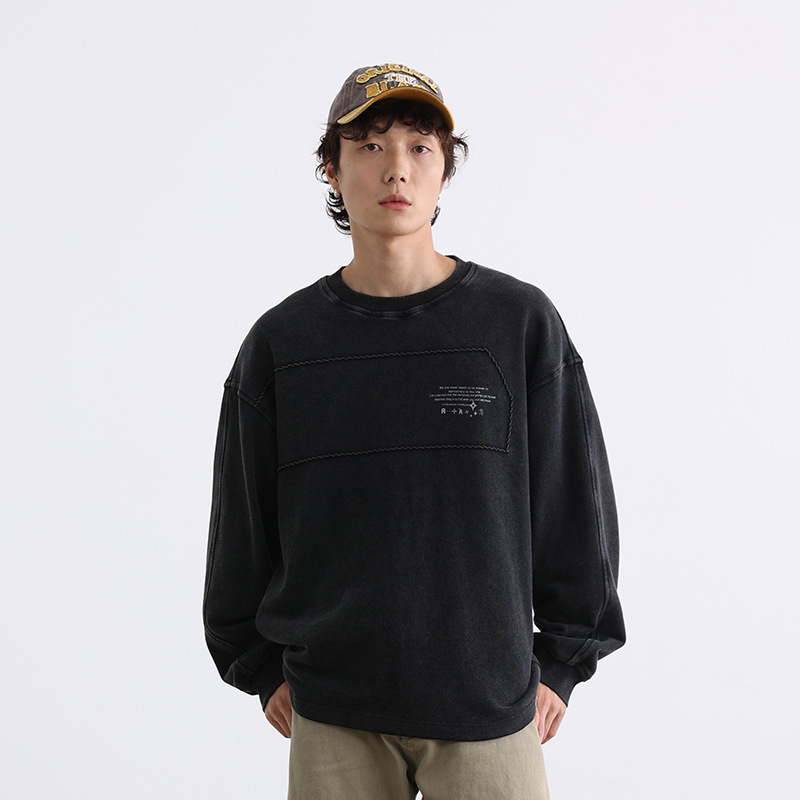 12M22 設計感拼接做舊大學TEE 兩色