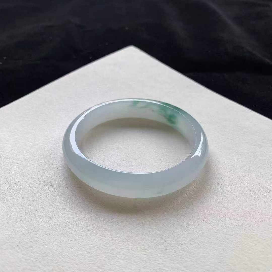 127569 52mm翡翠冰種飄花貴妃手鐲 (50-52)