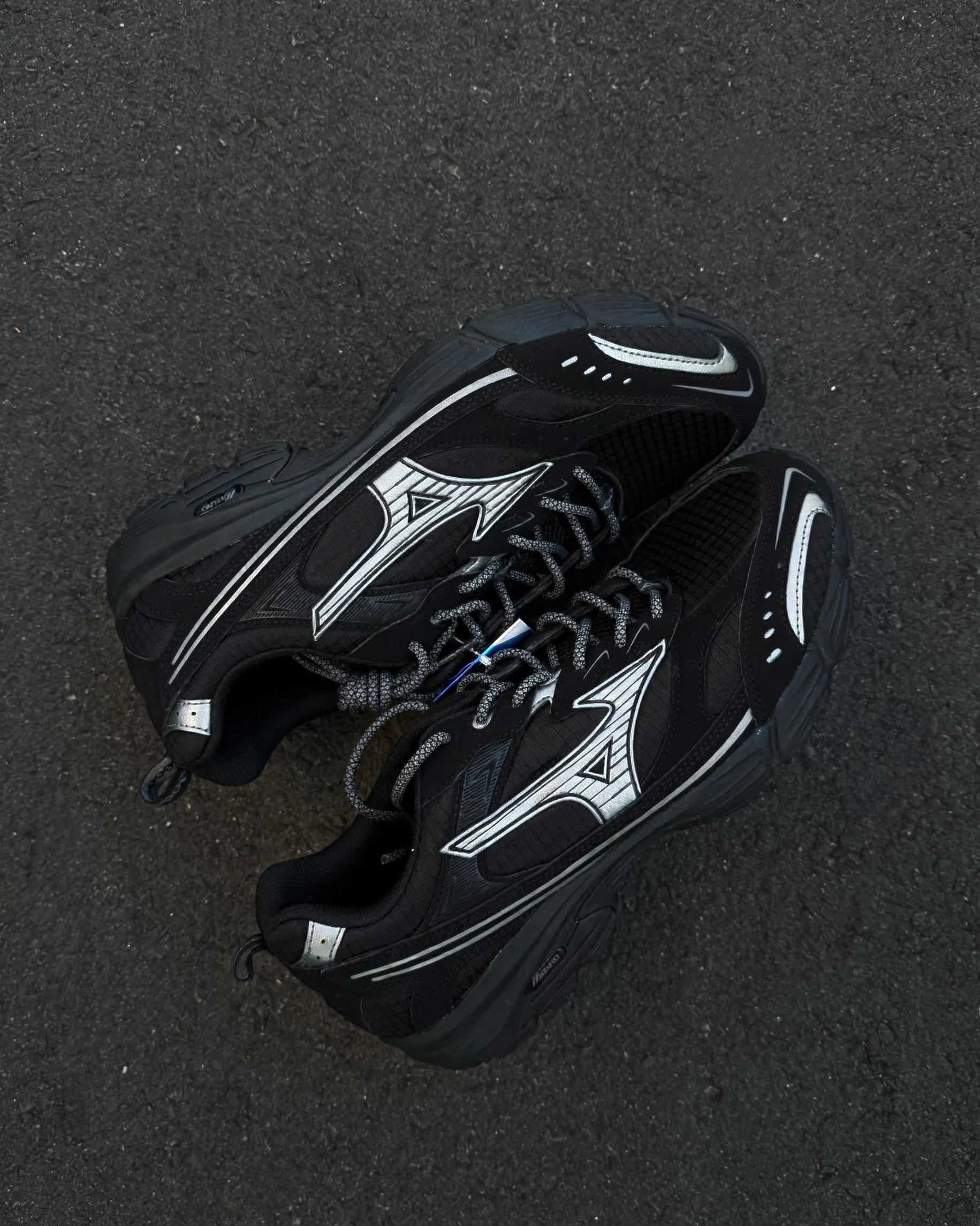 #現貨 MIZUNO Mxr 美津濃 復古運動鞋 D1GA246801 黑 D1GA246807 米灰