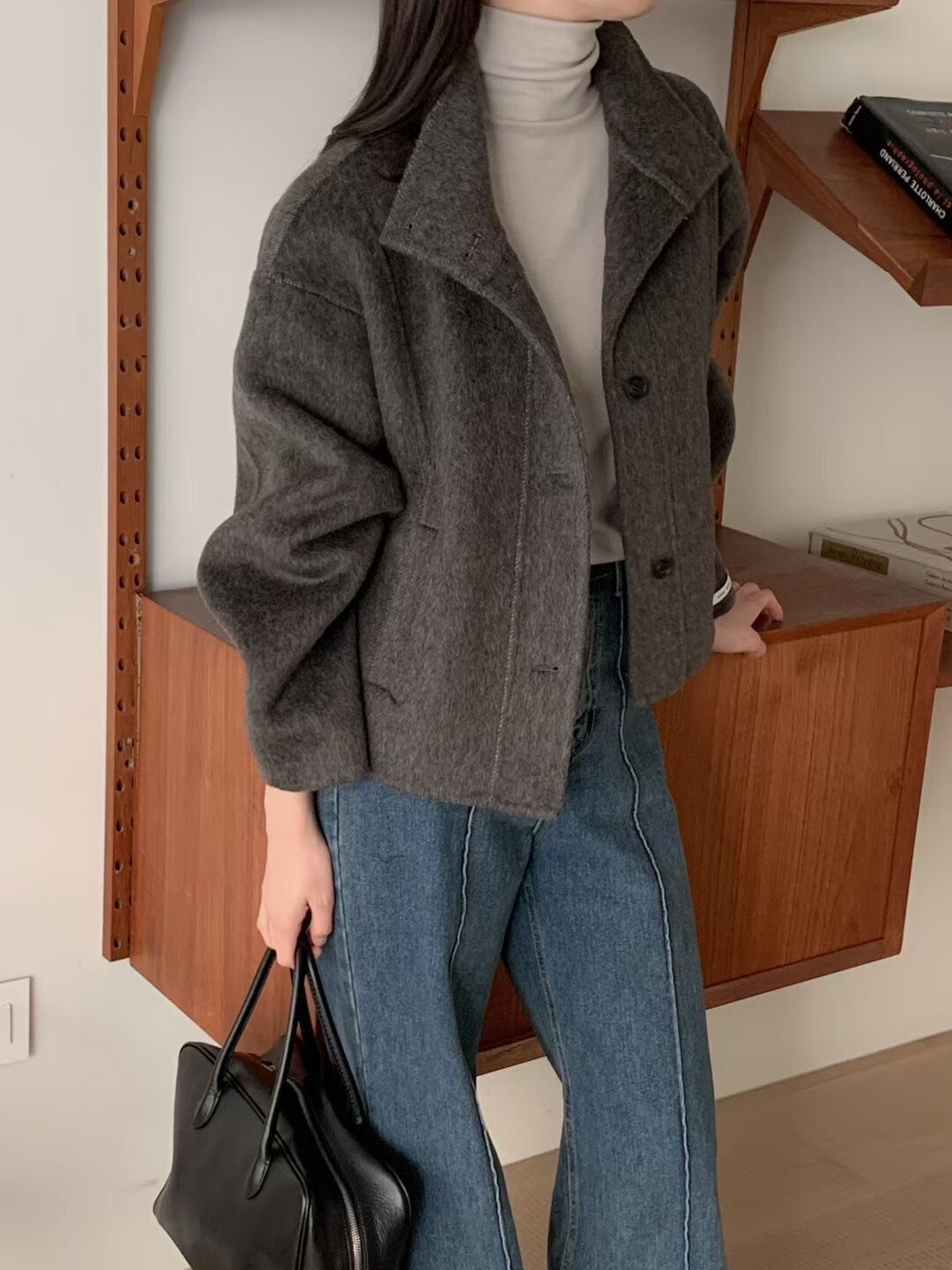 立領排釦造型手工大衣短版外套 / 3色