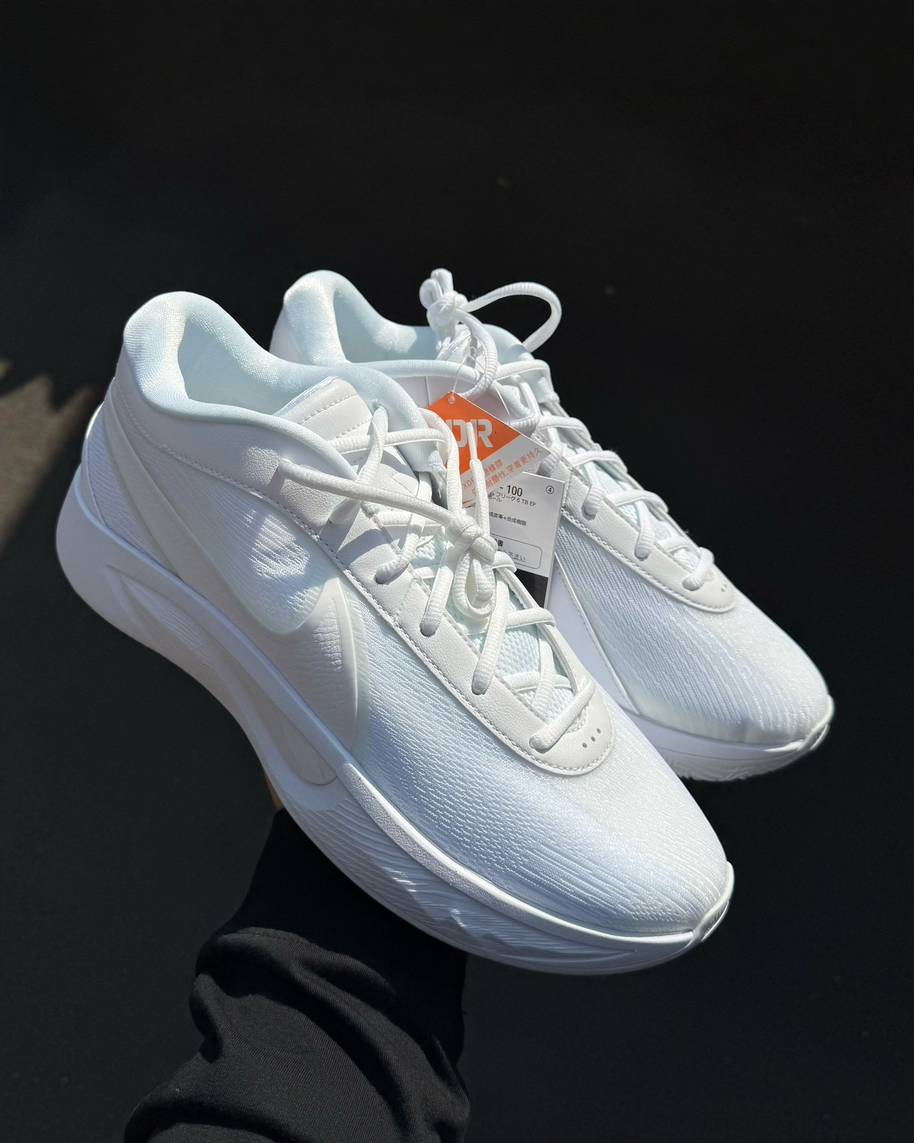 #日本限定現貨 NIKE Giannis Freak 6 EP 字母哥 籃球鞋 FV1293-100 白 無鞋盒