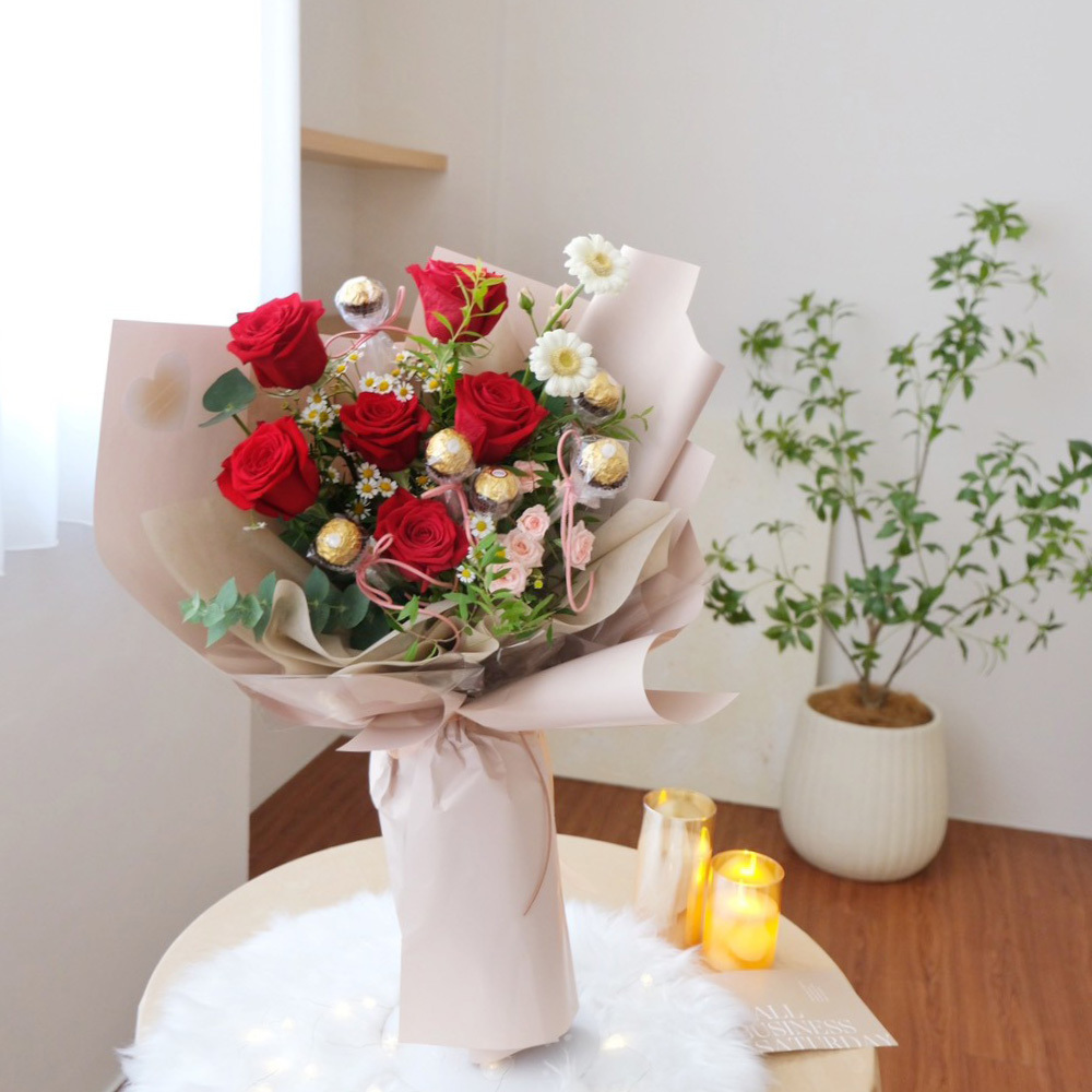 鮮花 / 進口紅玫瑰金沙花束