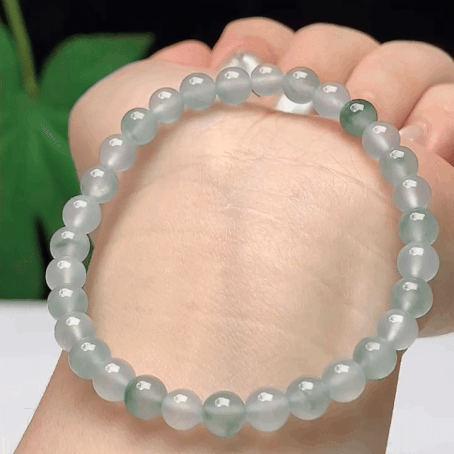 127335 翡翠冰種飄花手串 (5.4mm直徑)