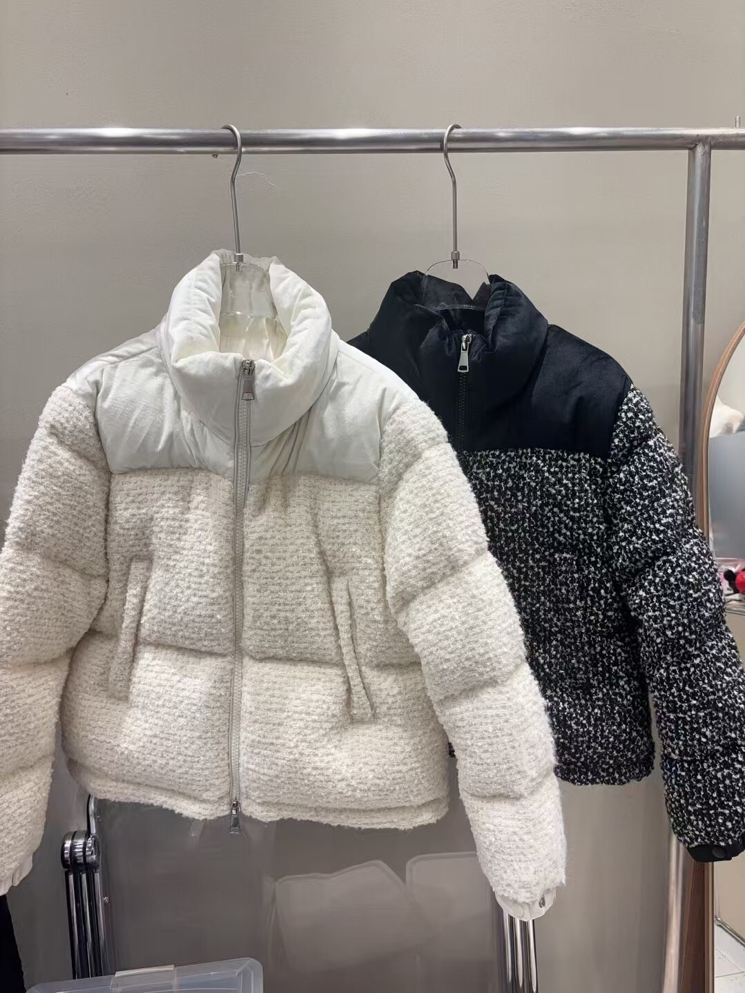 100%鵝絨拼接小香風軟呢立領拉鍊外套 / 2色