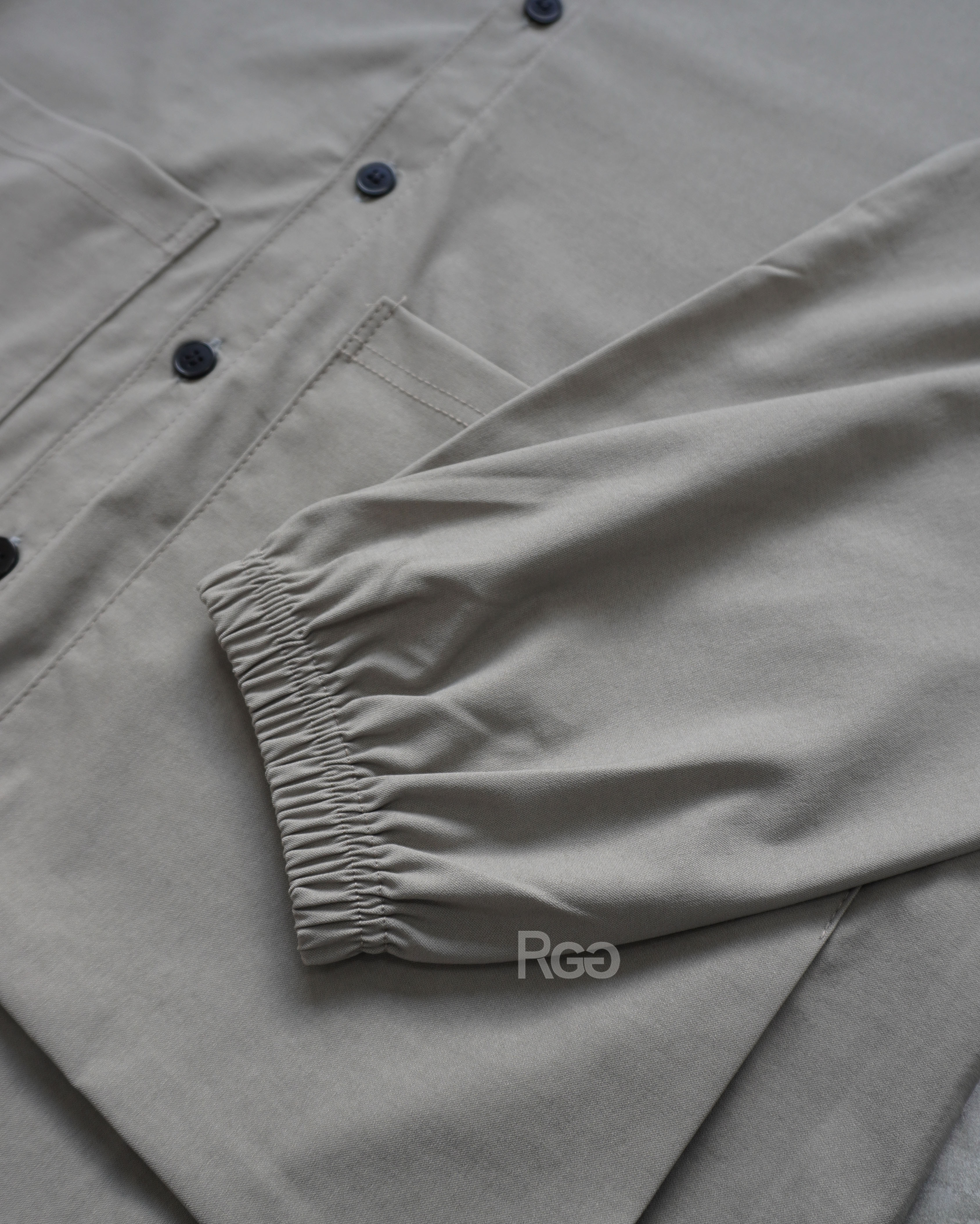 25202 古巴領立體口袋襯衫 袖口細節