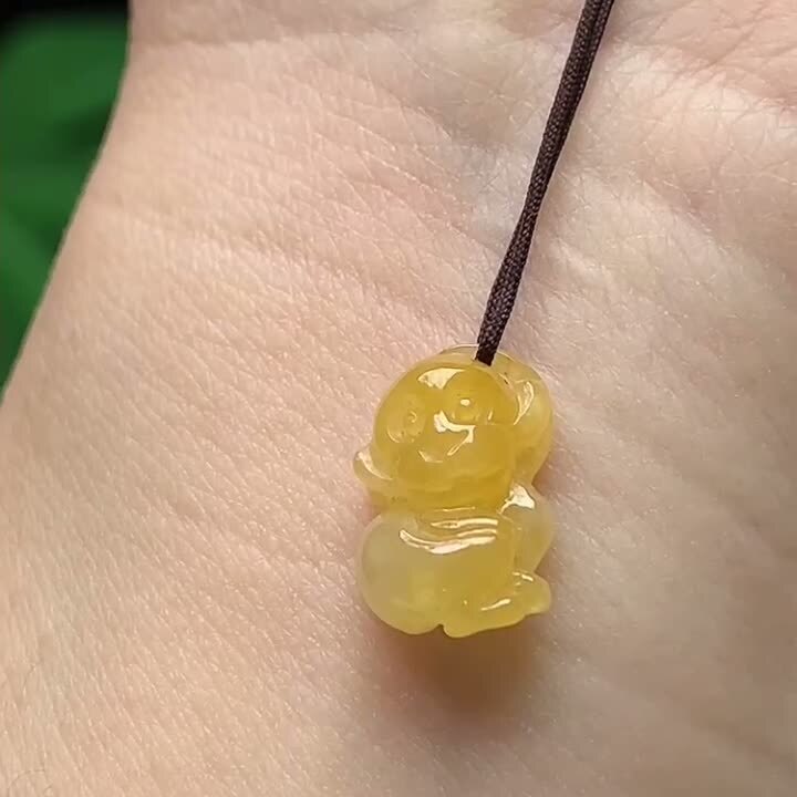 127348 翡翠黃翡生肖猴