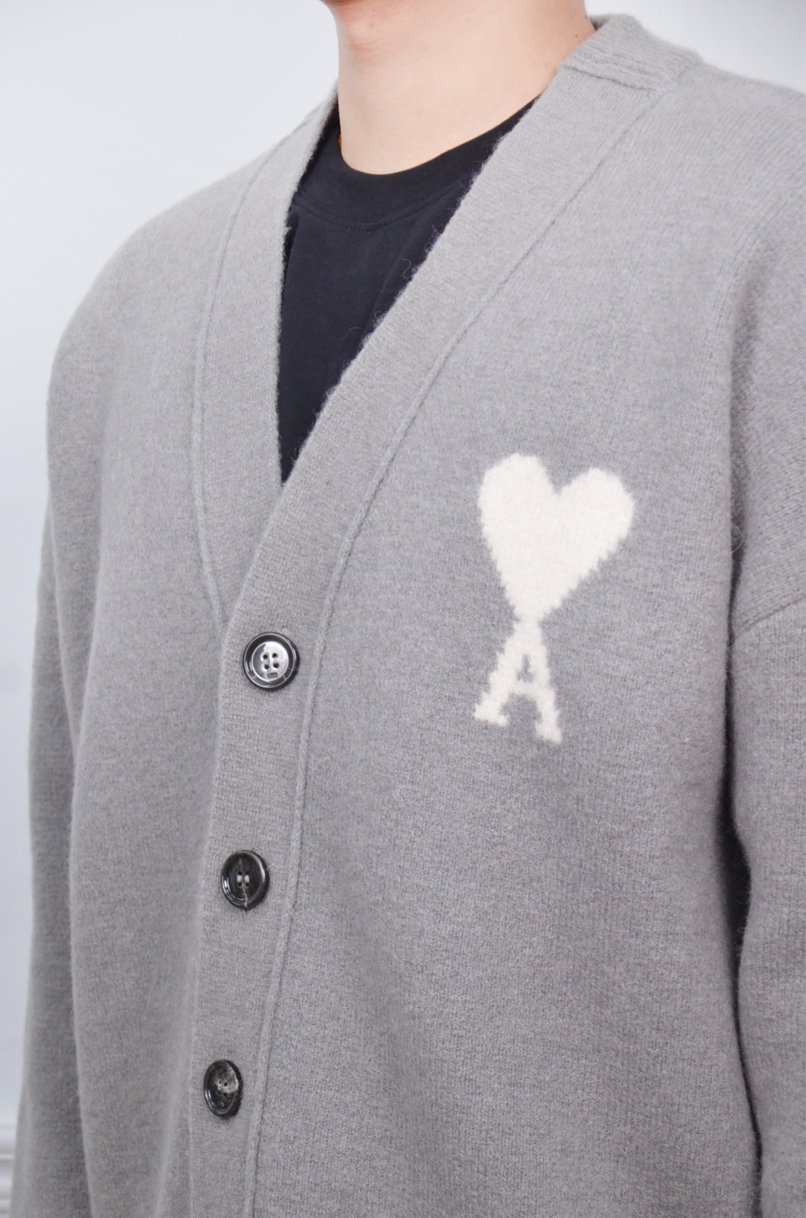 Ami Paris 針織開襟毛衣-灰【UKC365.KN0135.058】