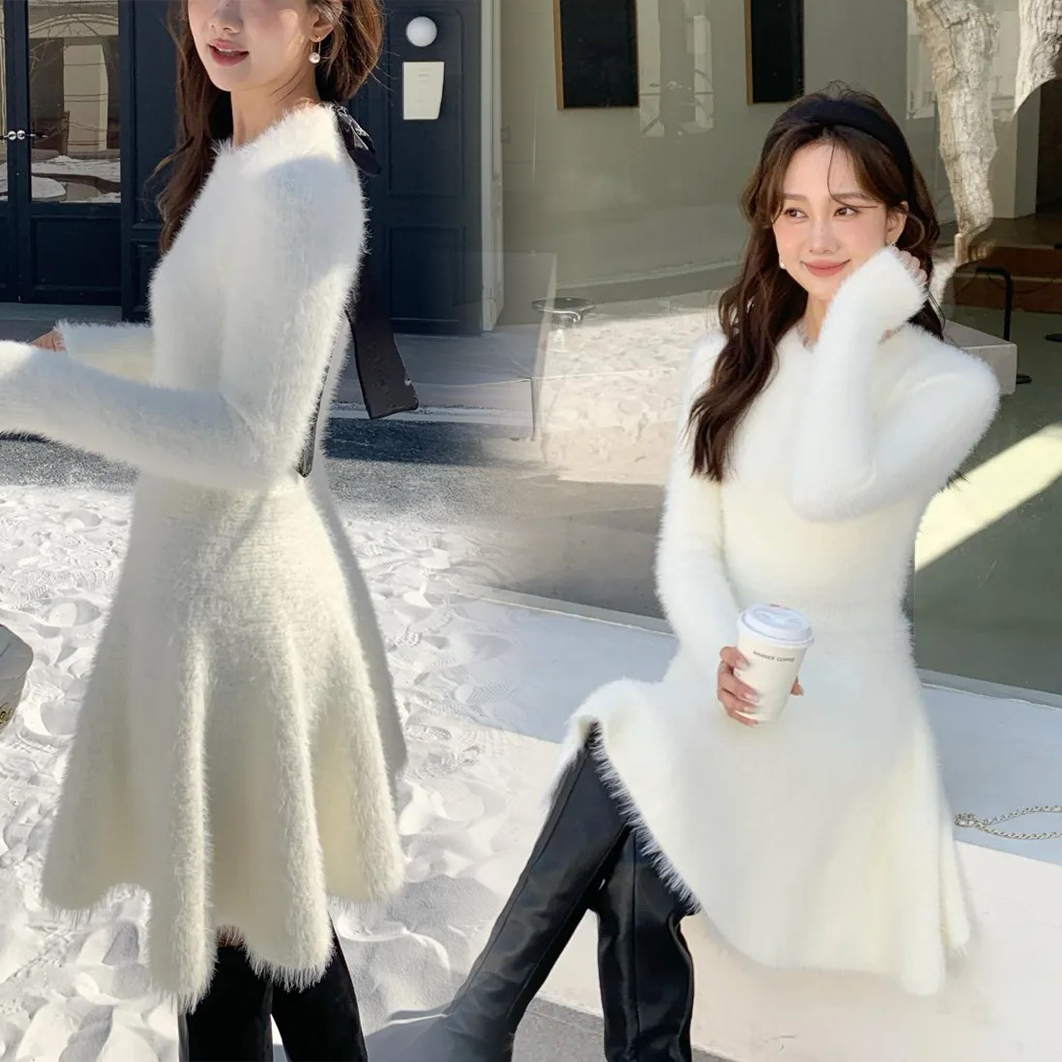 美背蝴蝶結造型馬海毛收腰傘擺短洋裝-F / 2色 (Elegant & Love)