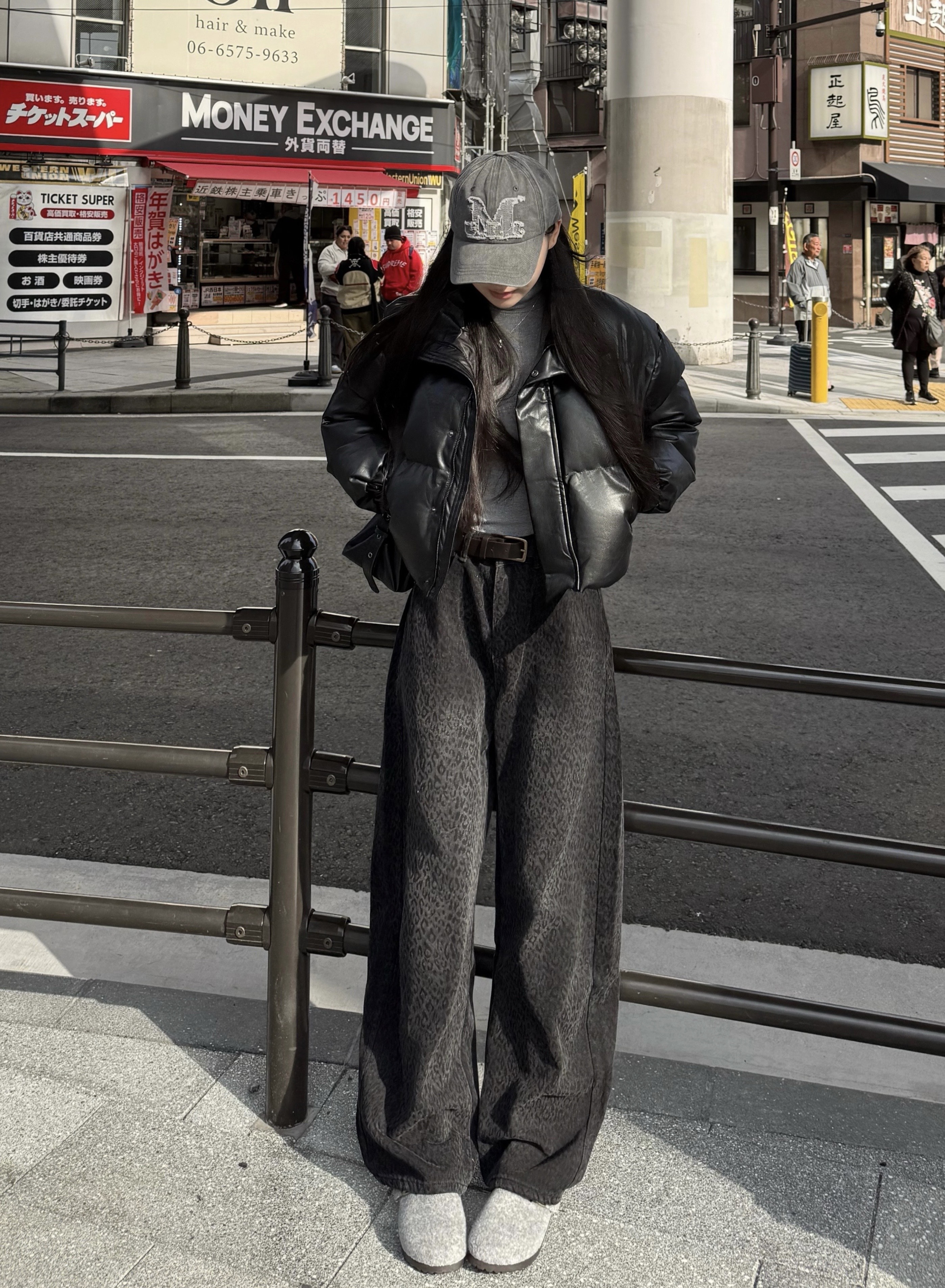 豹紋牛仔彎刀寬褲