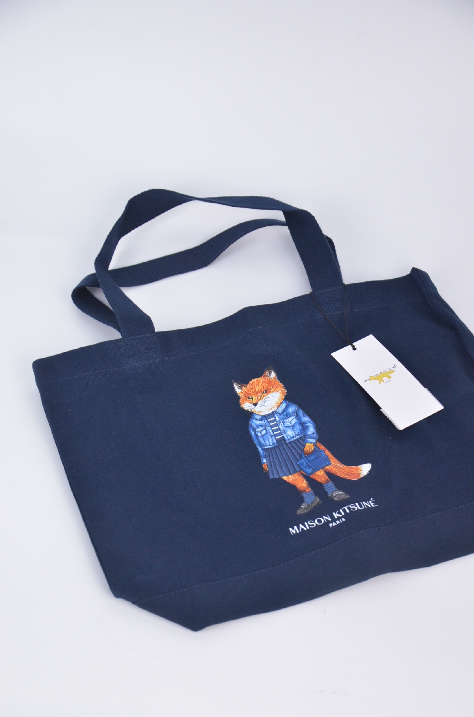 Maison Kitsune 大狐狸印花托特包 白-藍兩色【PM05107WW9042】