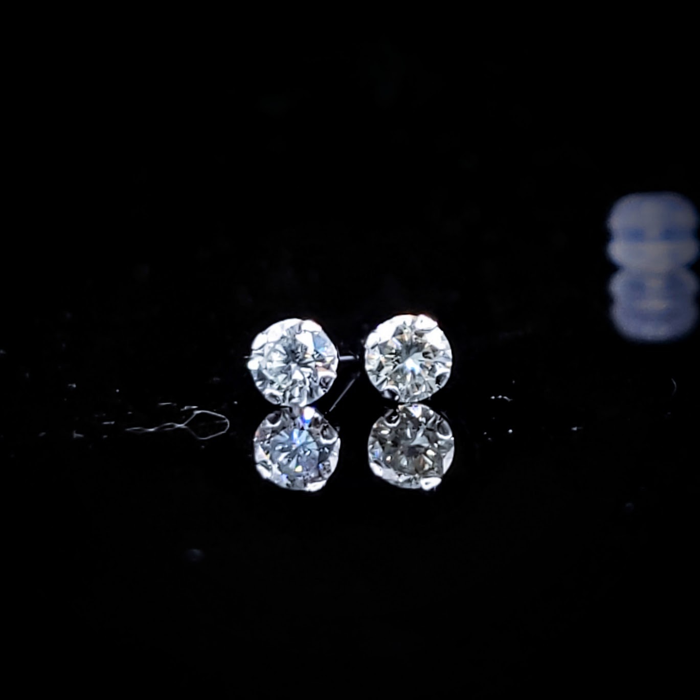 全新18K白金【主石45份鑽石】耳環