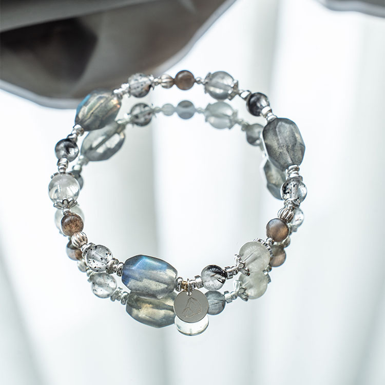 討厭麻煩：拉長石｜骨幹黑太陽｜黑銀鈦｜黑草莓｜雪花幽靈