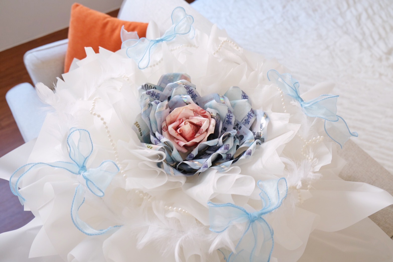 巨大 鈔票花束 愛心款