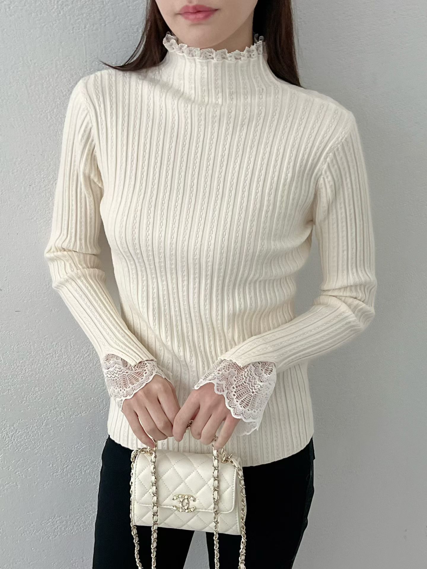 SU5333 蕾絲袖口高領針織上衣