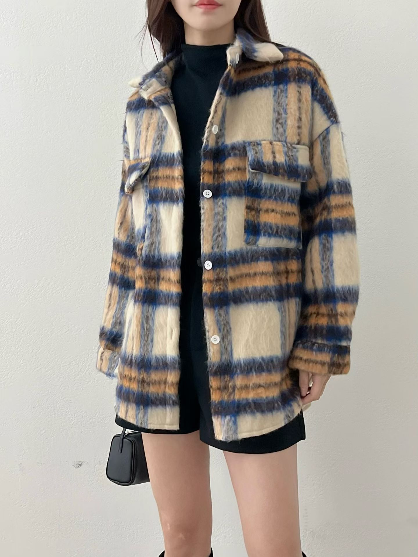 SU5305 格仔大口袋毛外套