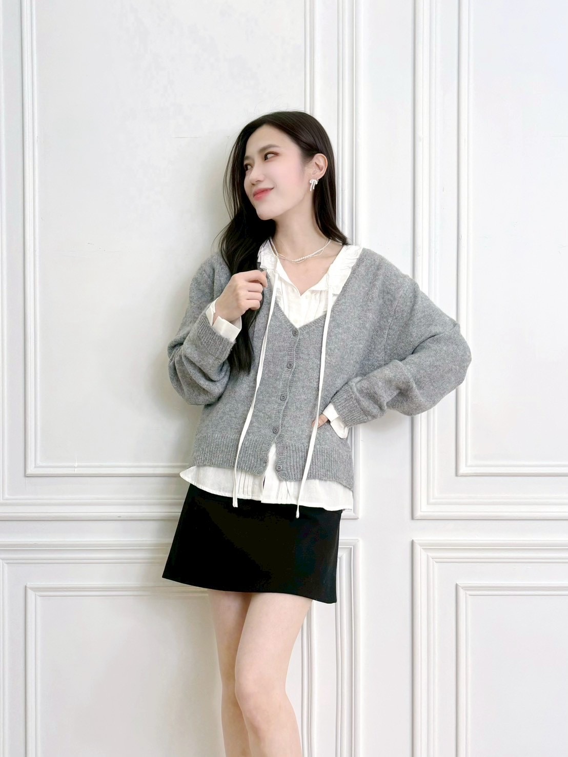 針織拼接綁帶荷葉領開襟衫