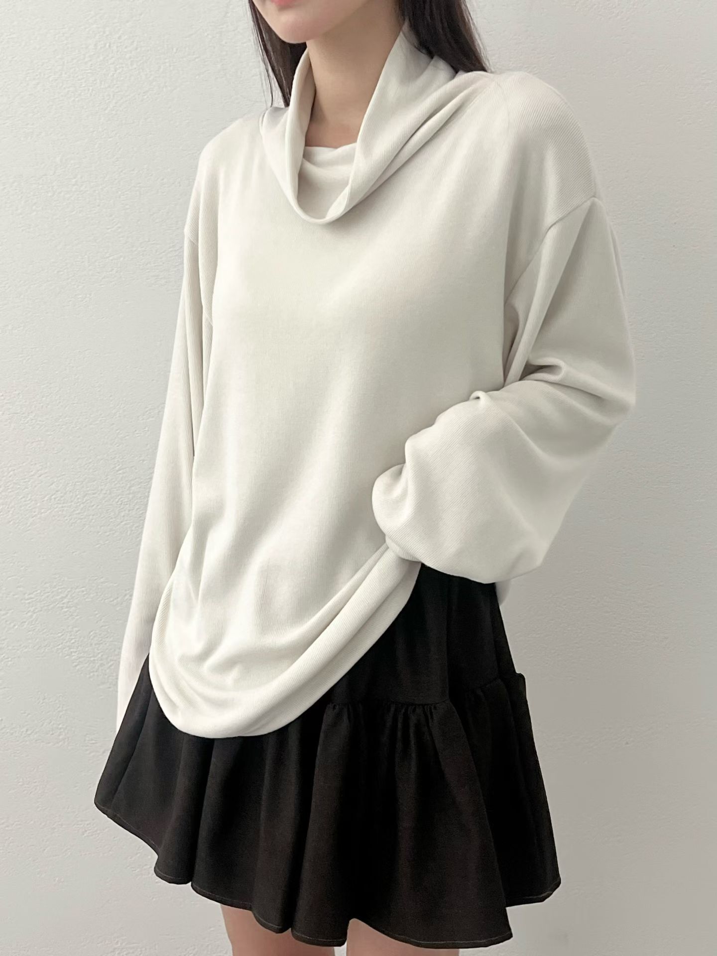 SU5364 垂墜小企領軟綿上衣