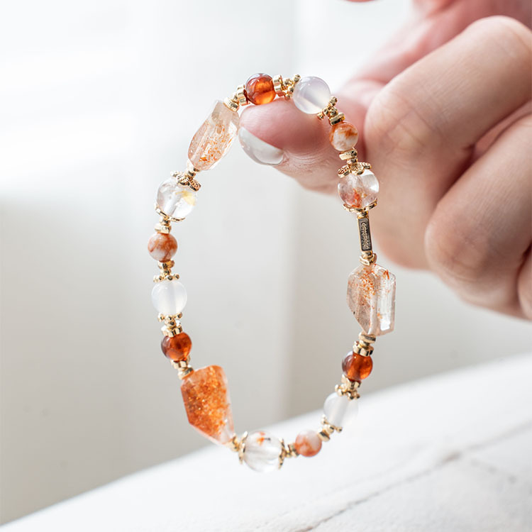 美妙的容器：金太陽｜白玉髓｜錦鯉膠花｜雪花幽靈｜橙石榴