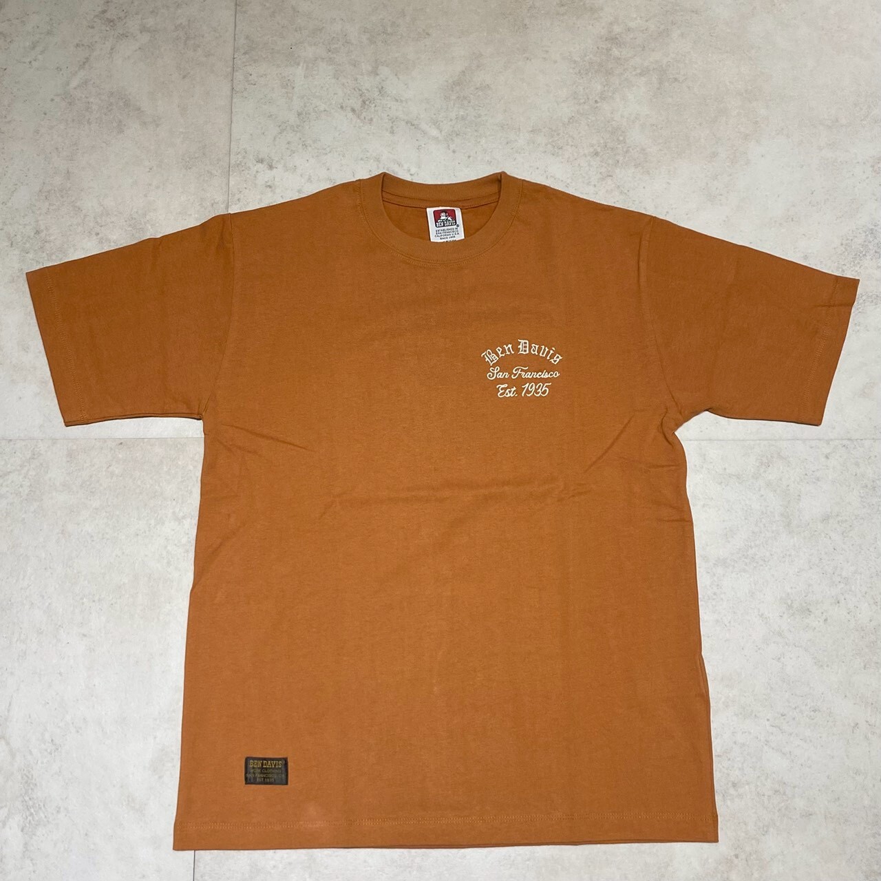 Ben davis 刺繡猿人跑車圓領短T C-25580066