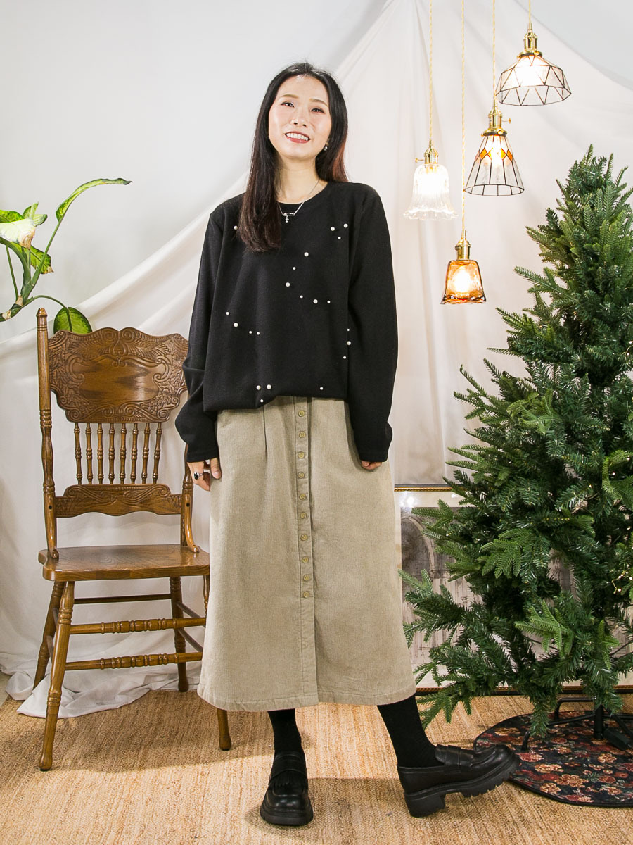 ⬇️開倉低至半價😱FINALSALE📣  前幅釘珍珠．下擺束繩．坑紋雙面料TOP【不設退換】