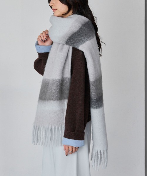 KTQ STORE ‧ PENNEYS  小狐狸THE FOX 標籤寬邊圍巾