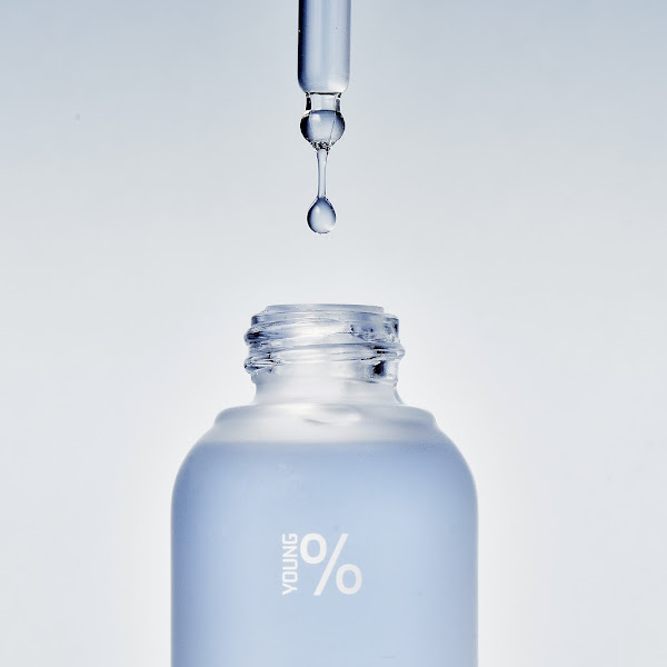 YOUNG% 三酸煥膚精華 5/16
