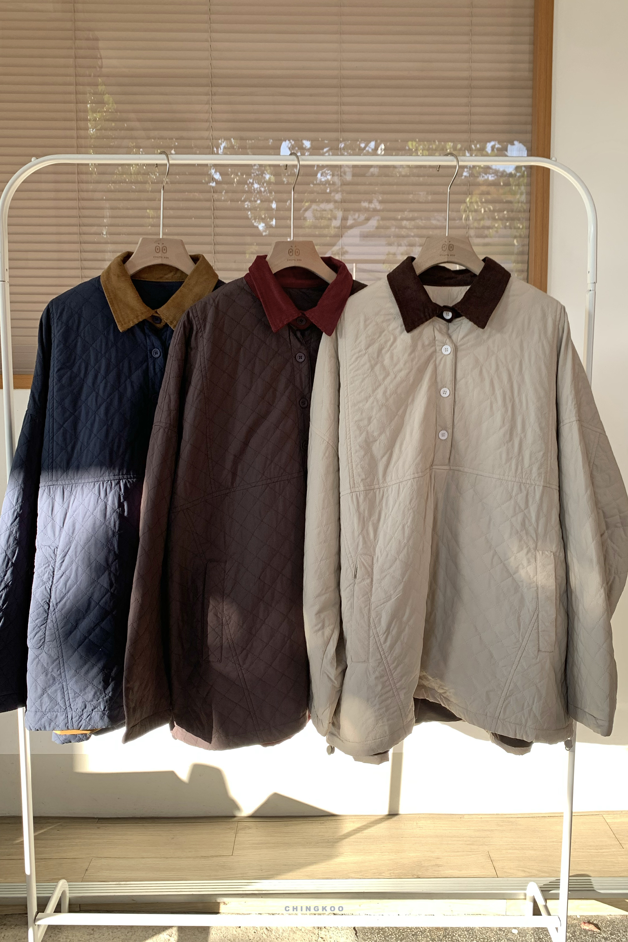 More in Dec｜菱格縫線翻領棉服 3色